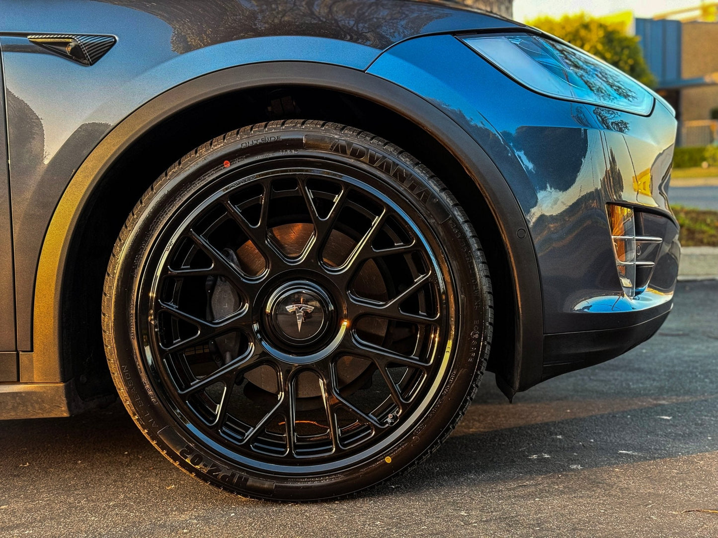 WC L20P Forged 22x9.5 / 22x10.5 wheels for Tesla Model X - Gem Motorsports